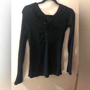 Stretchy black long sleeve ribbed